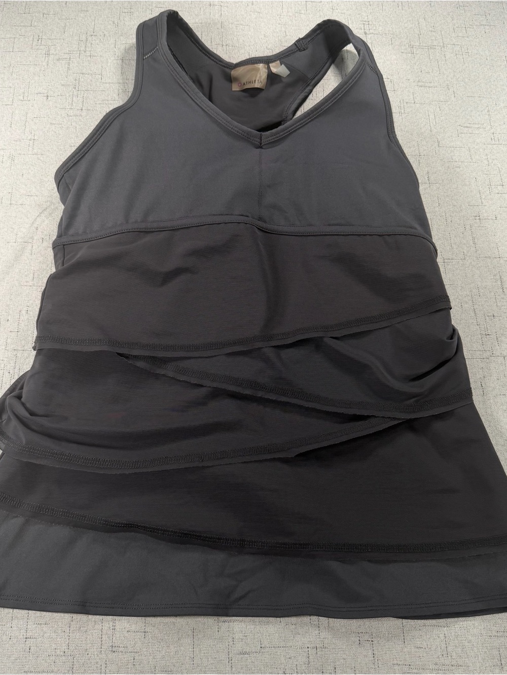 Athleta Gray V-Neck Racerback Built-In Bra Stretch Activewear Tank Top M